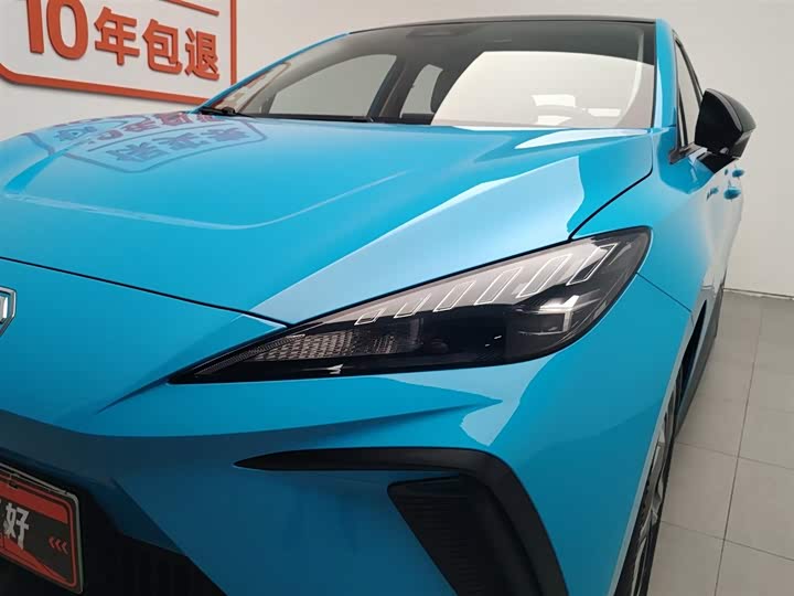 Фото 7 - MG Motor 4 EV