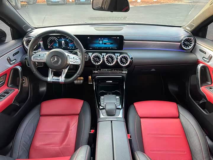 Фото 4 - Mercedes-Benz A-Class AMG