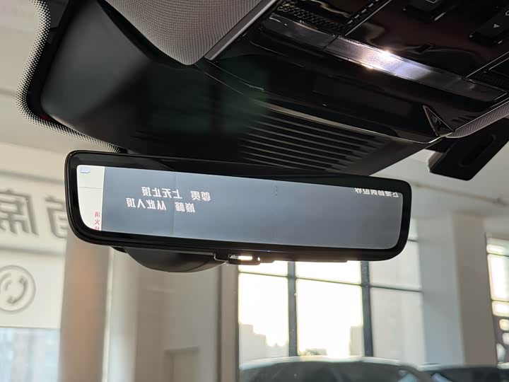 Фото 9 - Land Rover Range Rover Sport