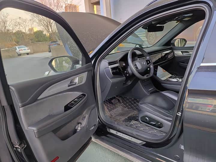 Фото 4 - BAIC Arcfox Alpha T