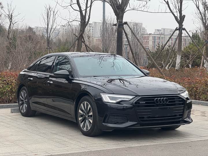 Фото 3 - Audi A6L