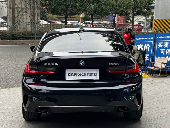 Фото 5 - BMW 3 Series