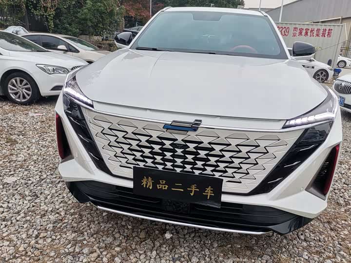 Фото 2 - Changan Oshan Z6