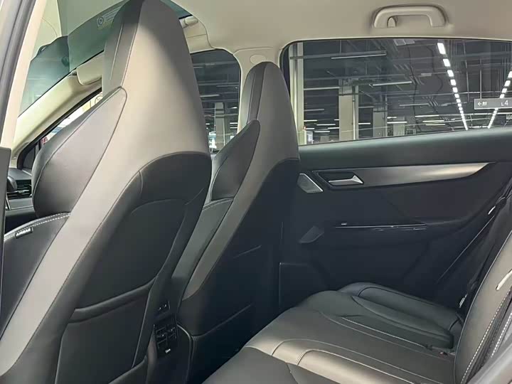 Фото 5 - XPeng G3