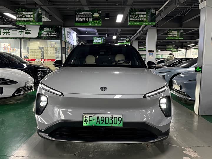 Фото 2 - Nio ES6