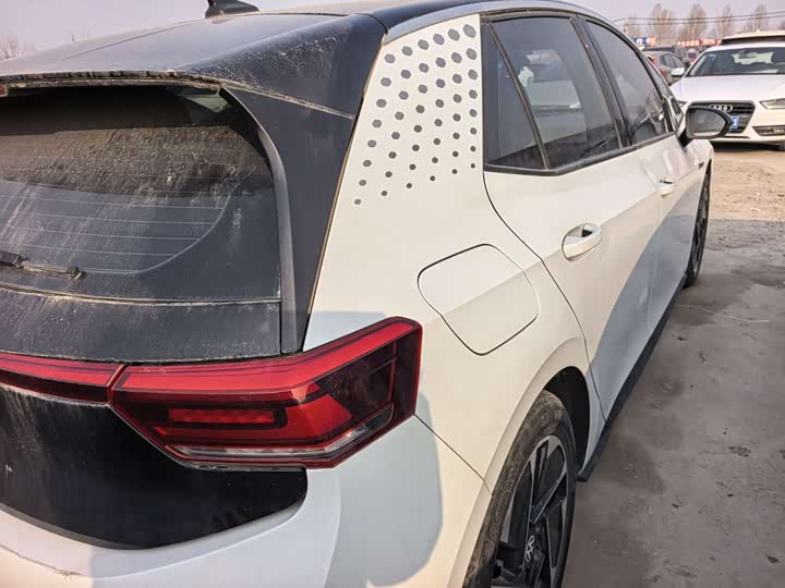 Фото 8 - Volkswagen ID.3