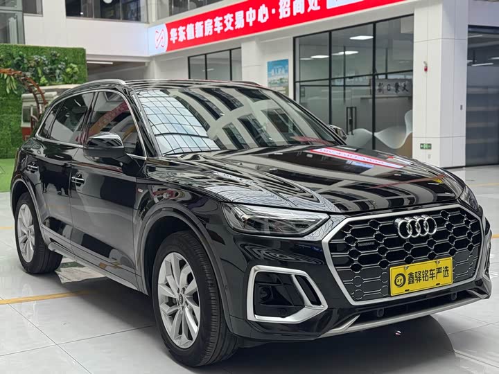 Фото 3 - Audi Q5L