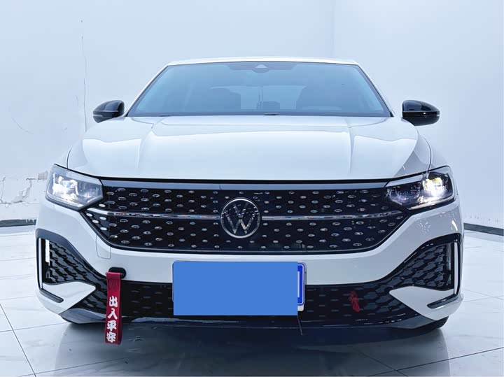 Фото 2 - Volkswagen Lavida