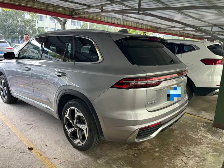 Фото 5 - Geely Monjaro