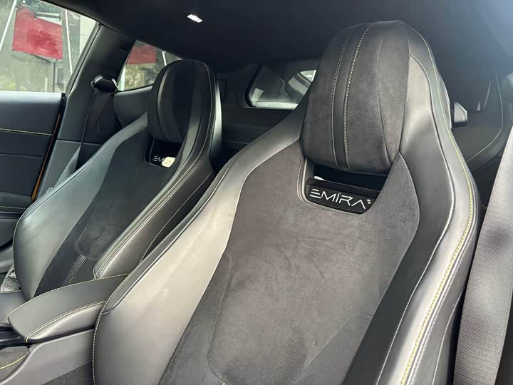 Фото 5 - Lotus Emira