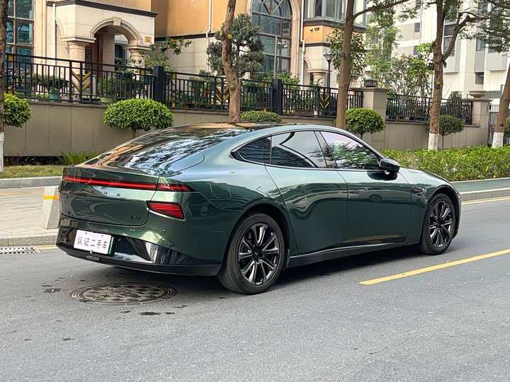 Фото 4 - XPeng P7