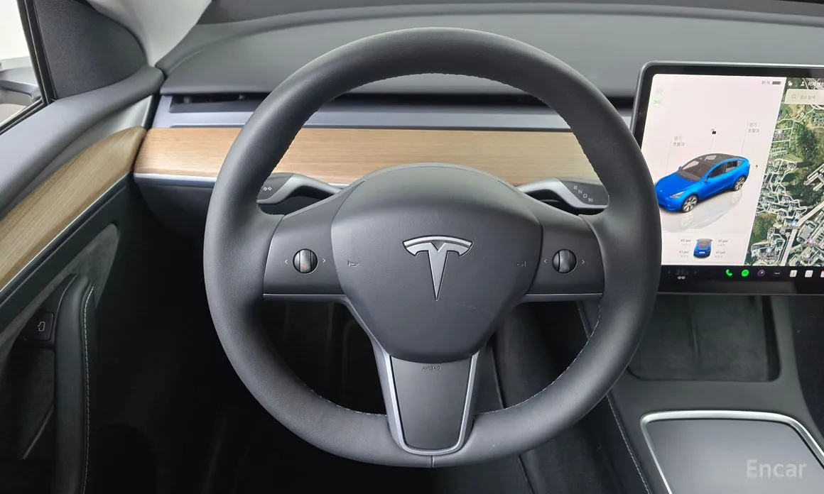 Фото 13 - Tesla Model Y