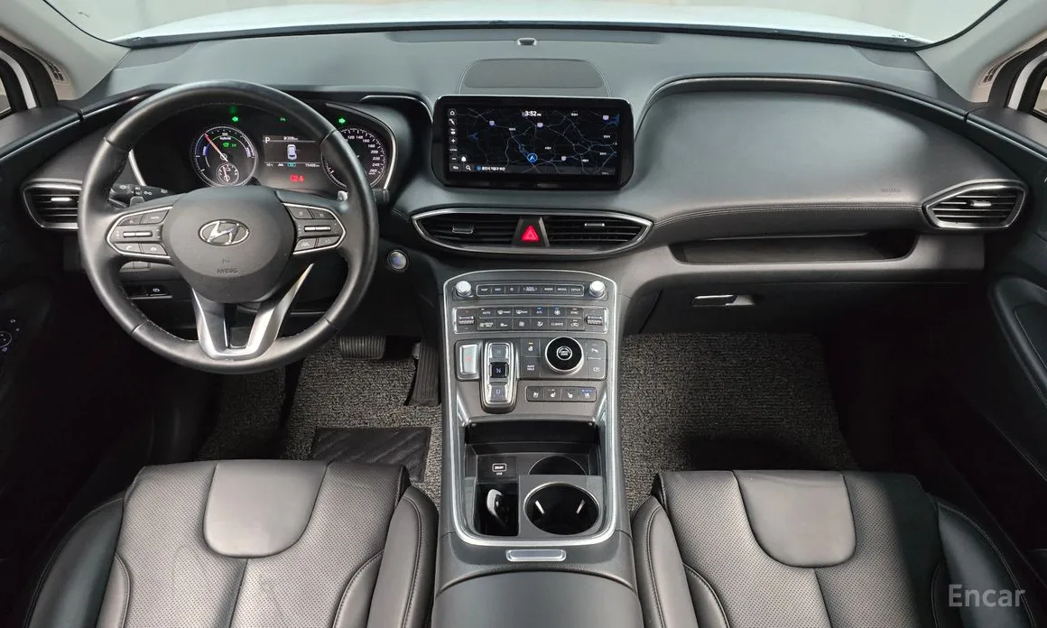 Фото 7 - Hyundai Santa Fe