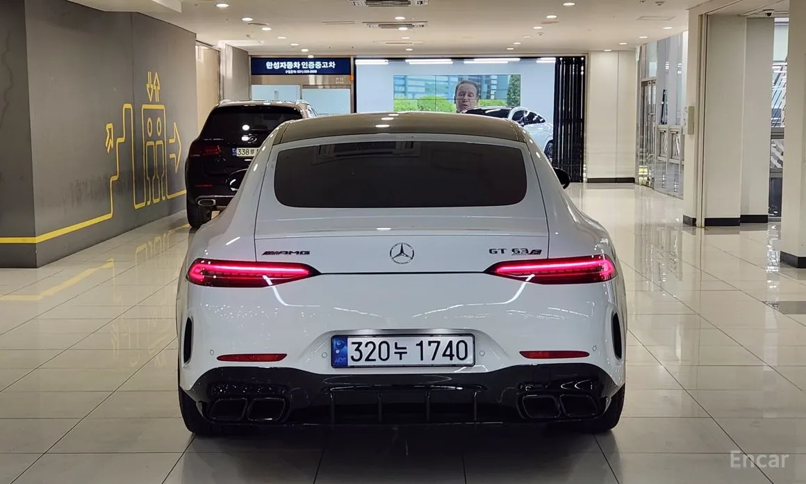 Фото 3 - Mercedes-Benz AMG GT