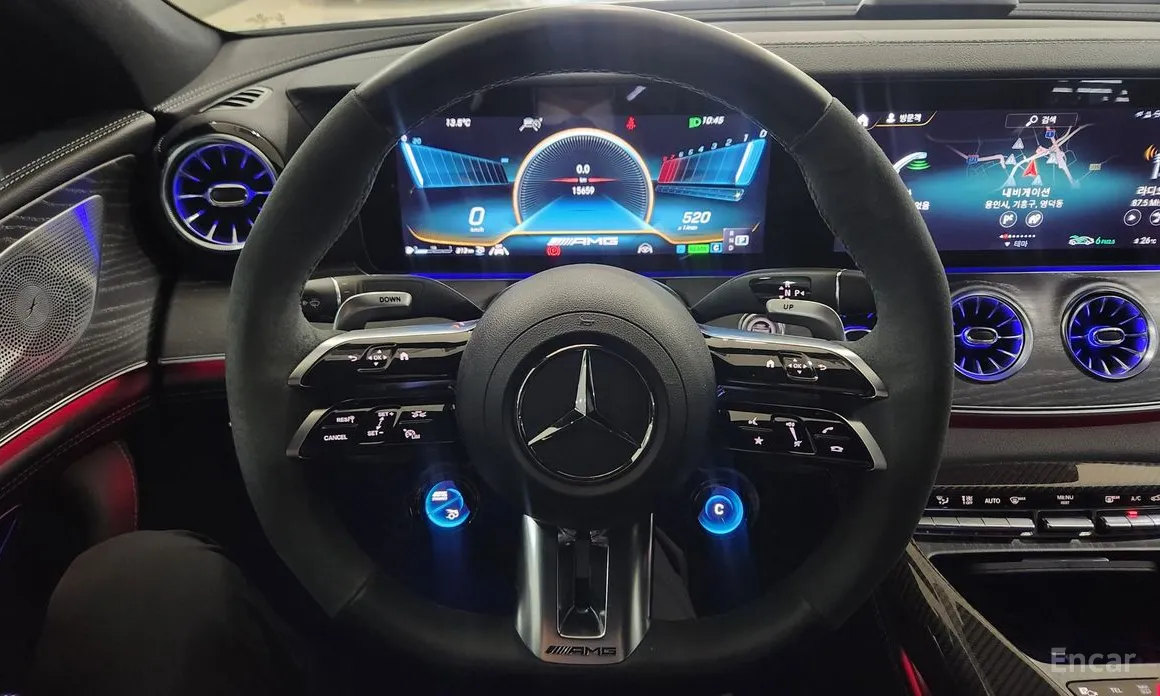 Фото 6 - Mercedes-Benz AMG GT