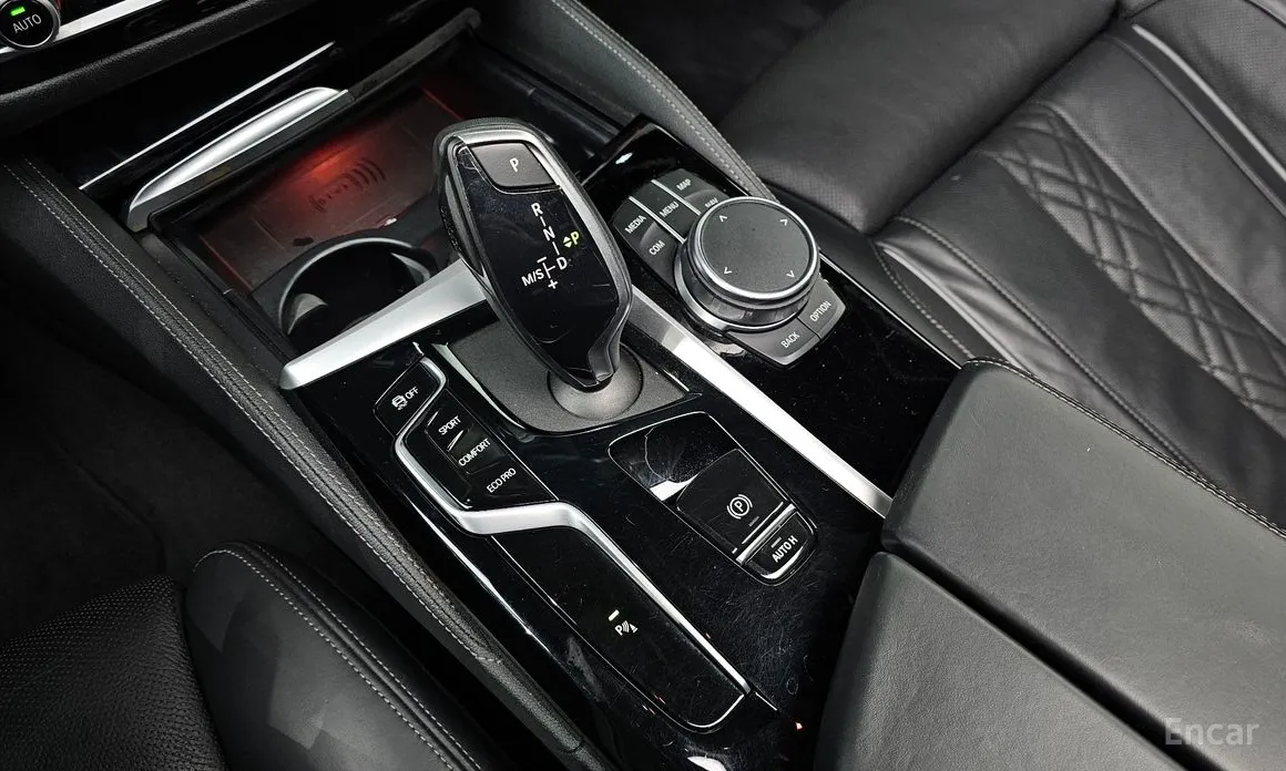 Фото 9 - BMW 5 Series