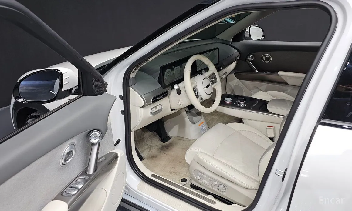 Фото 10 - Genesis GV60