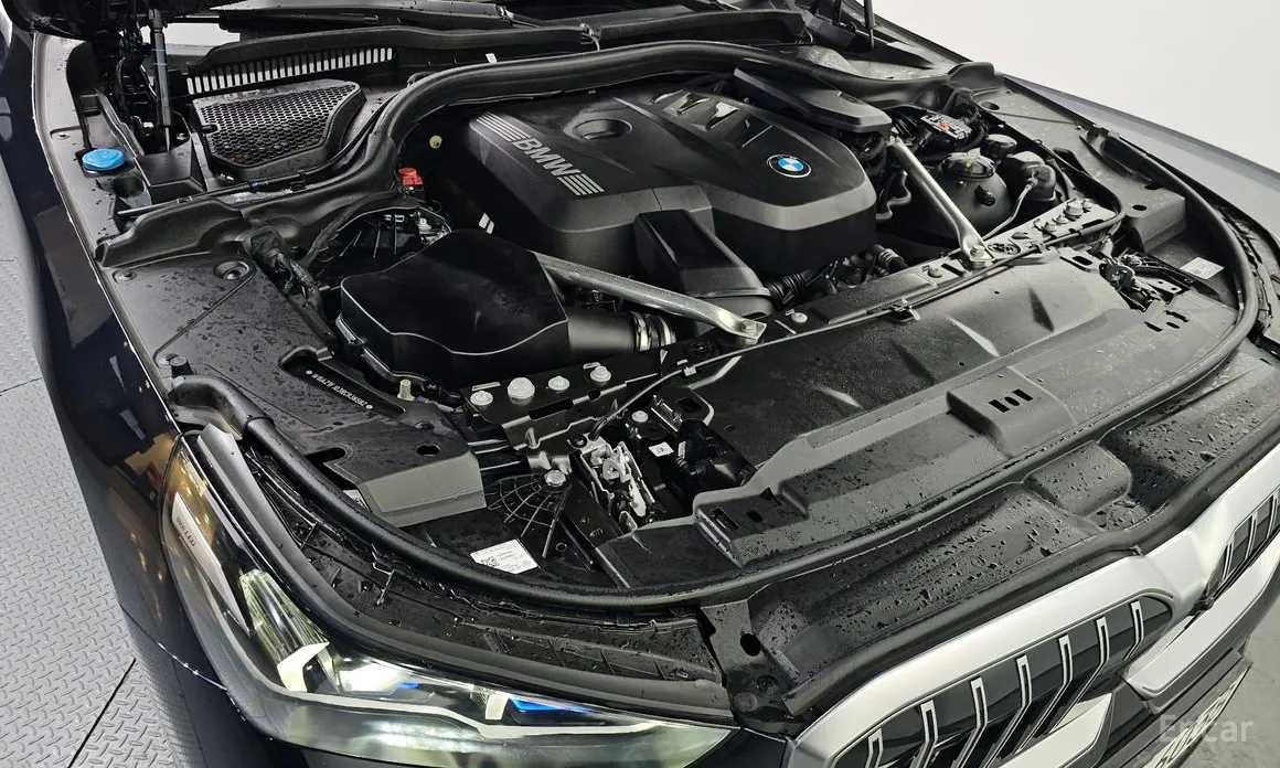 Фото 6 - BMW 5 Series