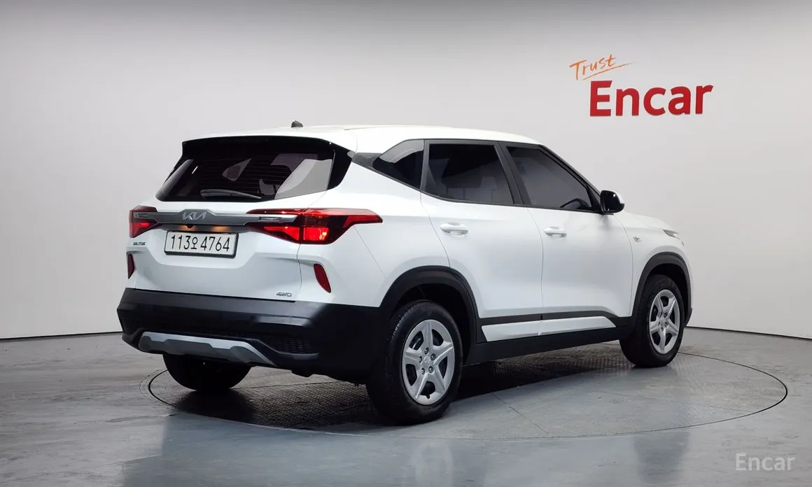 Фото 2 - Kia Seltos