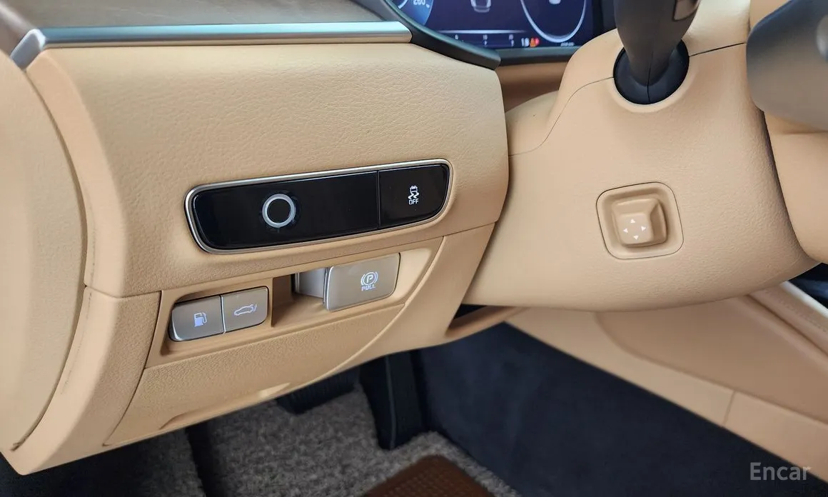 Фото 14 - Kia K9