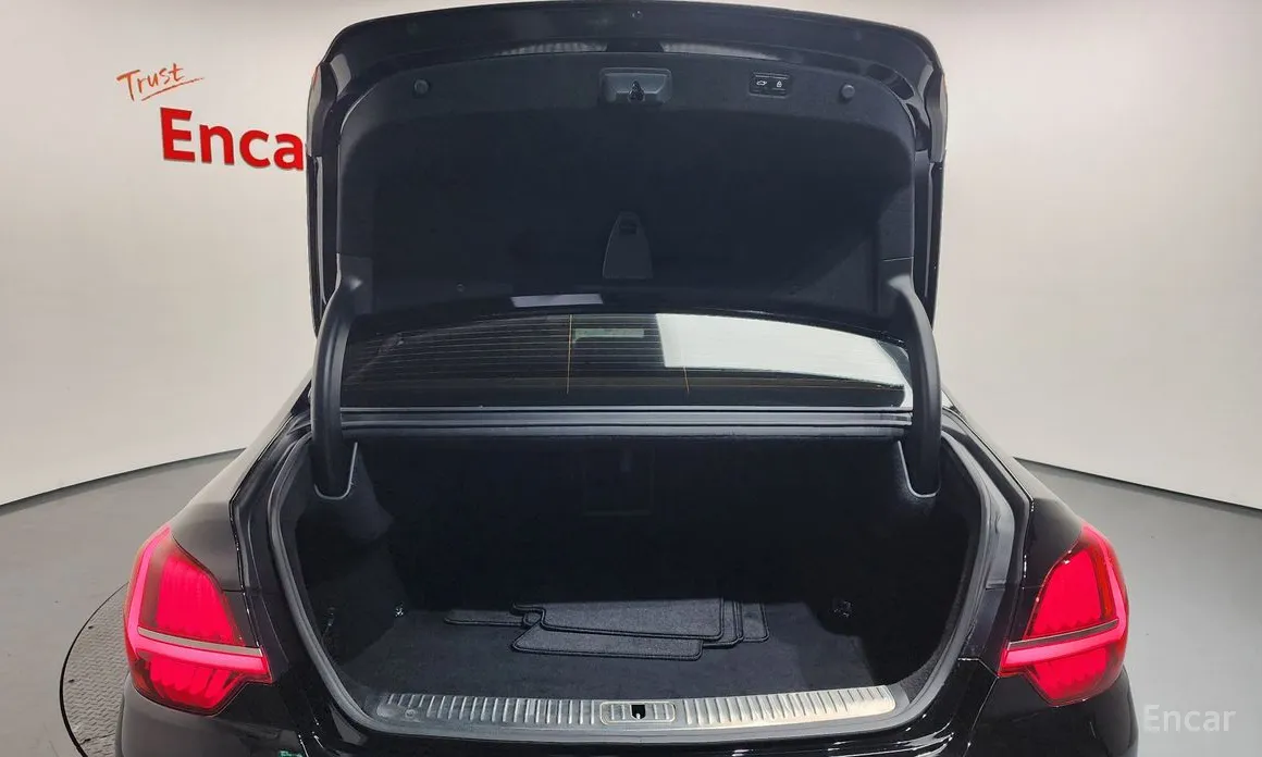 Фото 20 - Kia K9