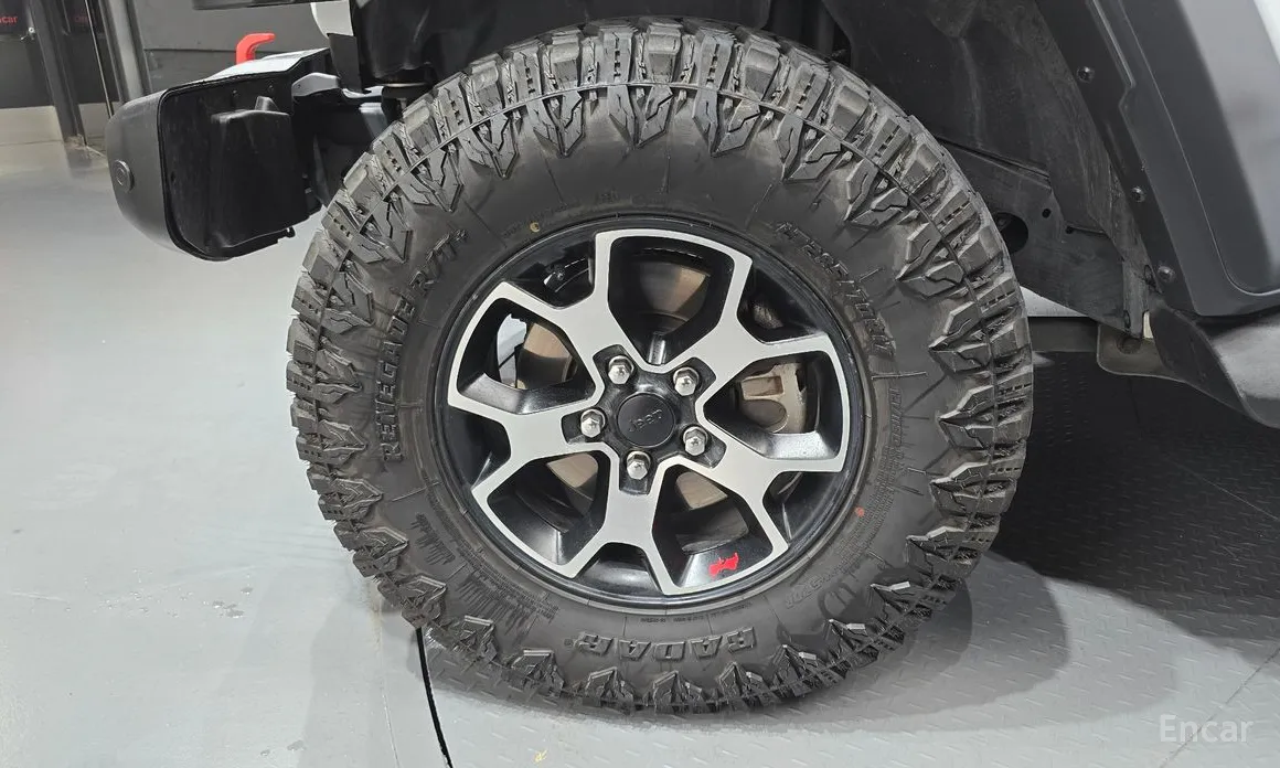 Фото 5 - Jeep Wrangler