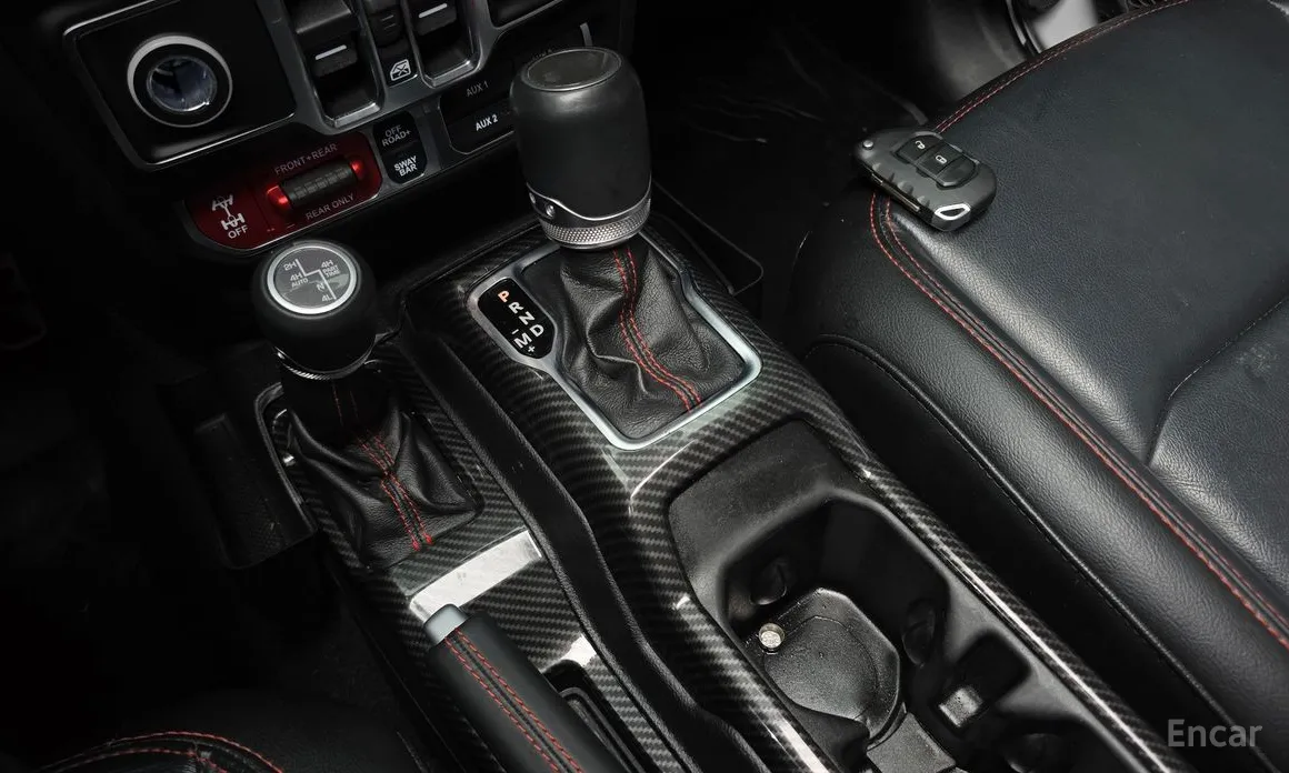 Фото 9 - Jeep Wrangler