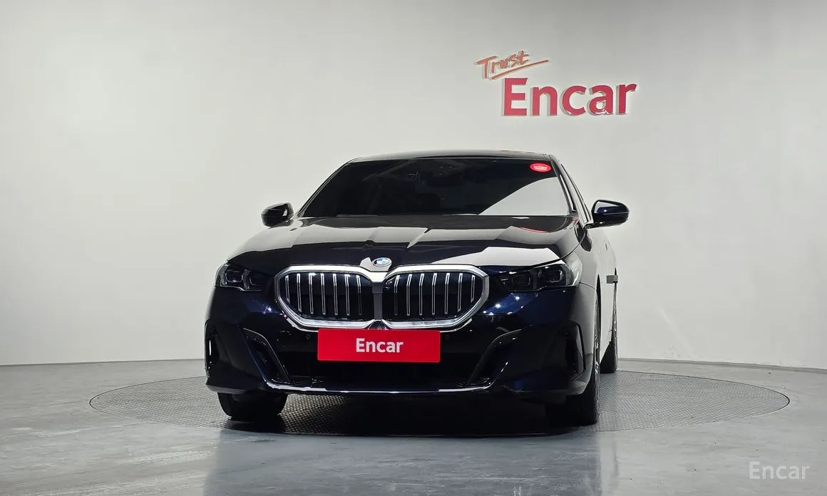 Фото 3 - BMW 5 Series