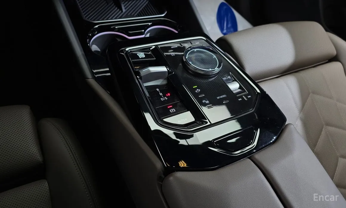 Фото 9 - BMW 5 Series