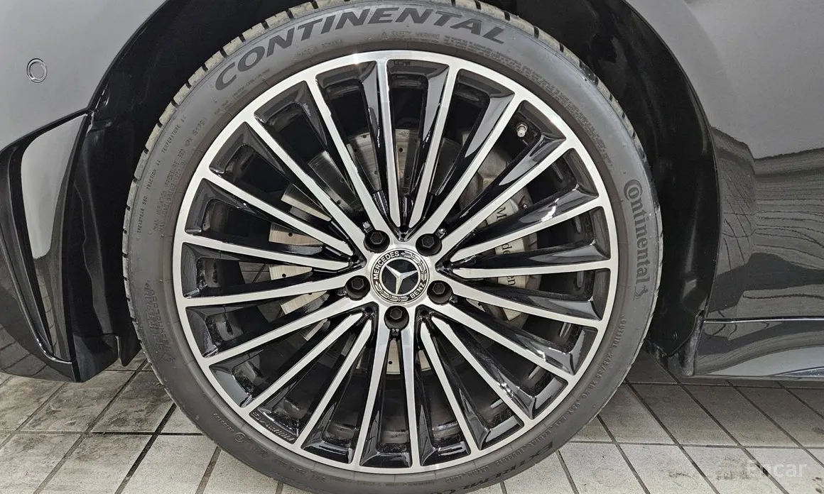 Фото 5 - Mercedes-Benz CLS-Class