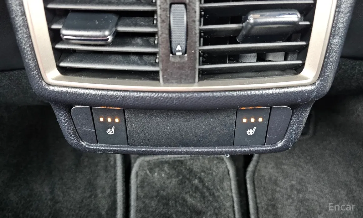 Фото 18 - Lexus NX