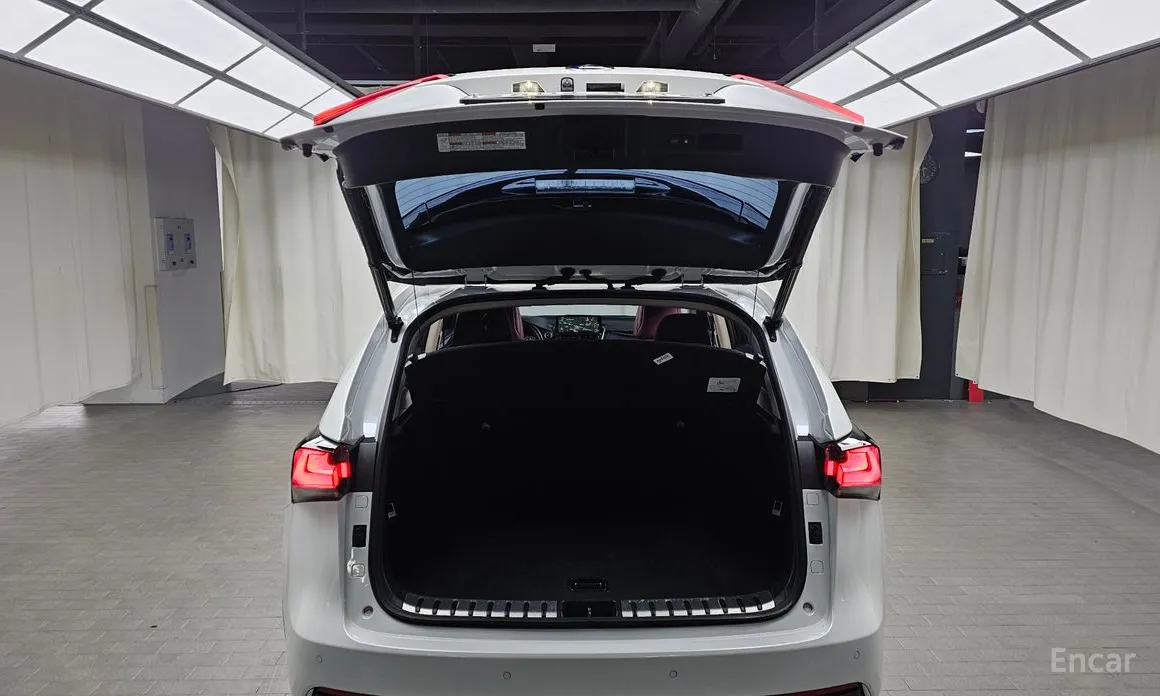 Фото 20 - Lexus NX