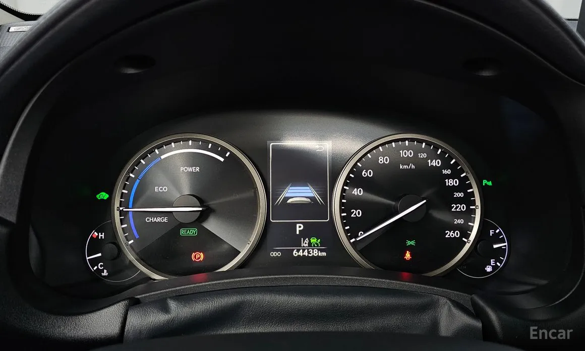 Фото 8 - Lexus NX