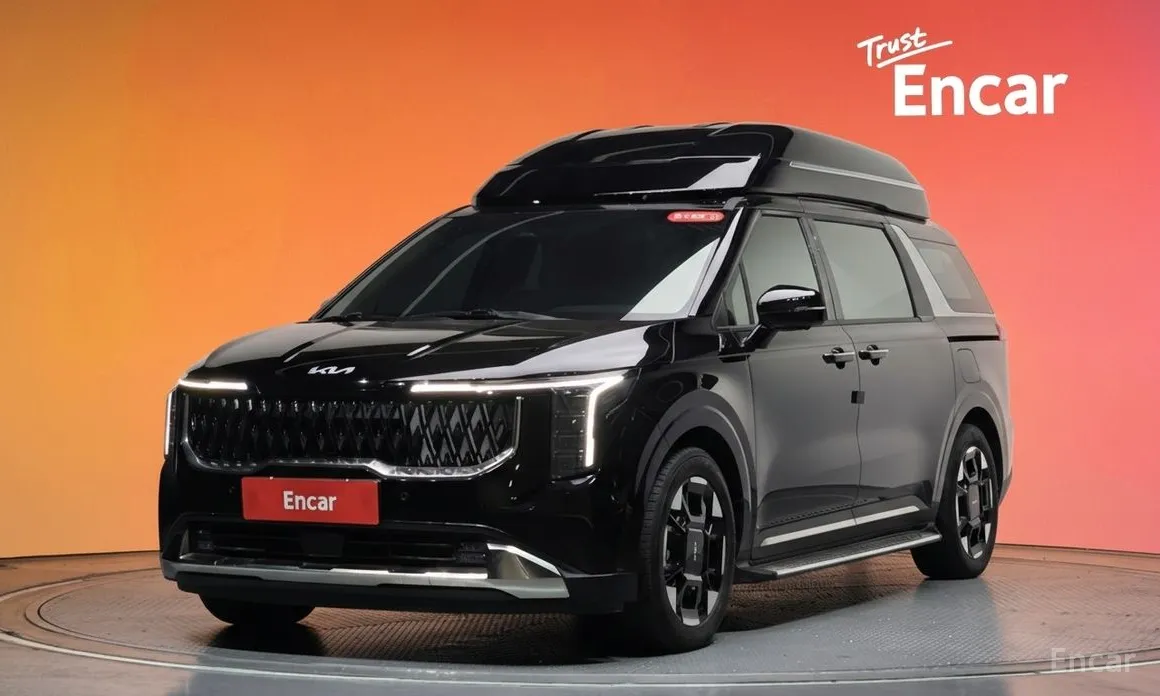 Фото 1 - Kia Carnival