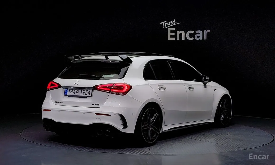 Фото 2 - Mercedes-Benz A-Class