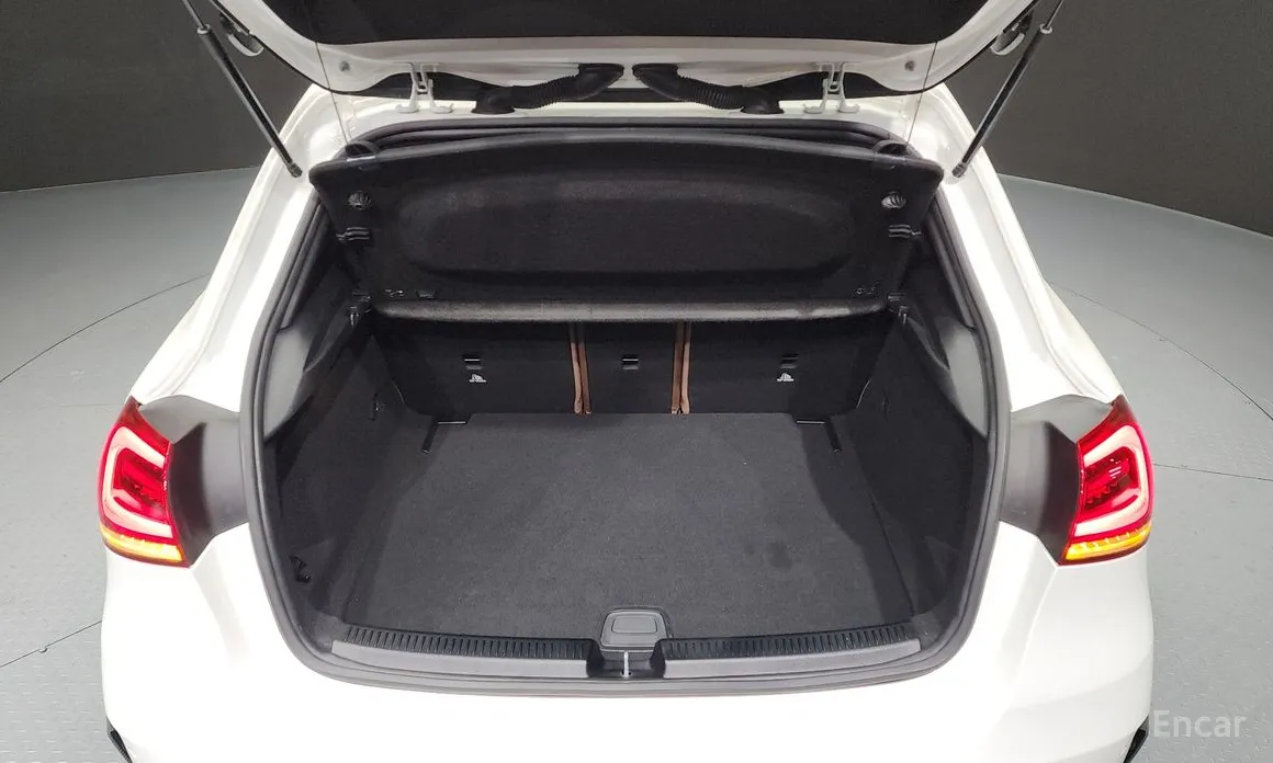 Фото 20 - Mercedes-Benz A-Class