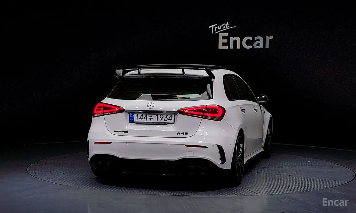 Фото 4 - Mercedes-Benz A-Class