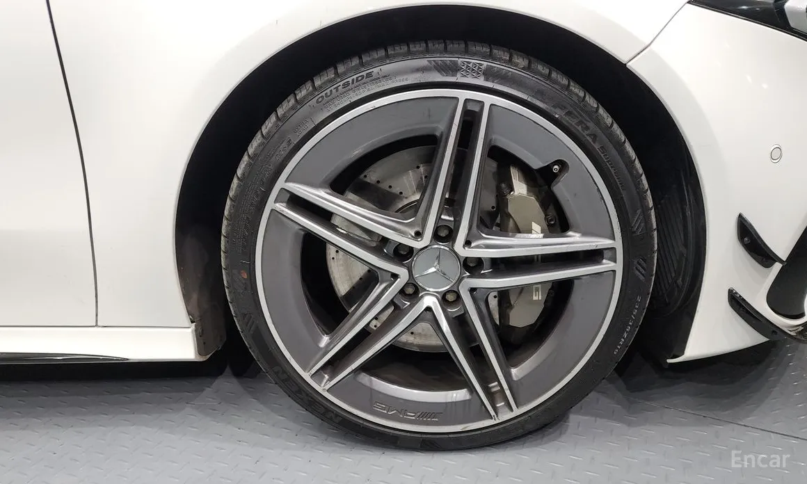 Фото 5 - Mercedes-Benz A-Class