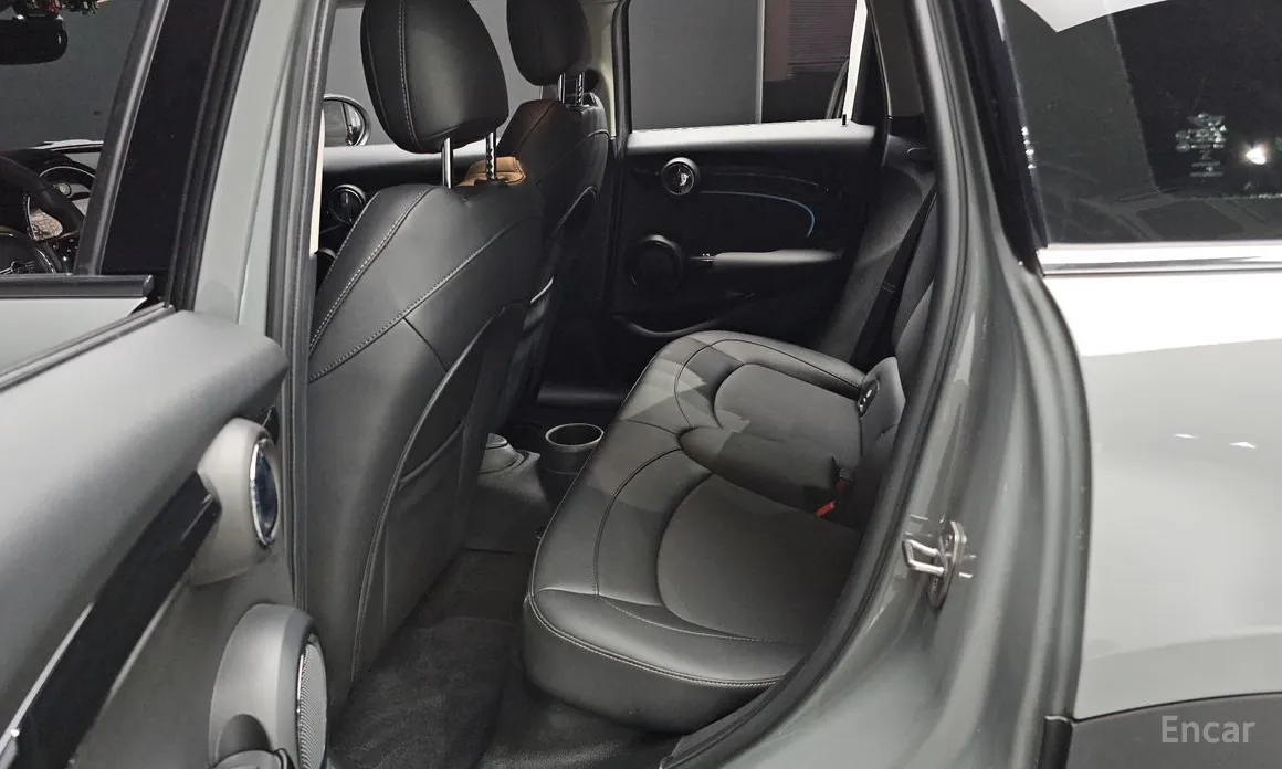 Фото 12 - Mini Cooper