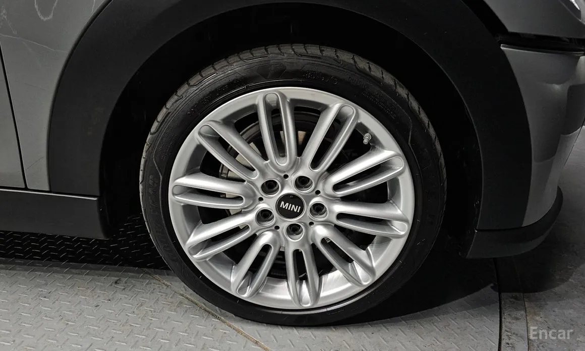 Фото 5 - Mini Cooper