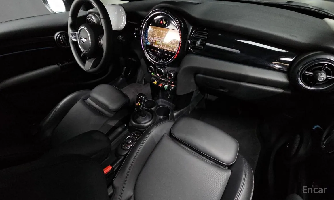 Фото 7 - Mini Cooper