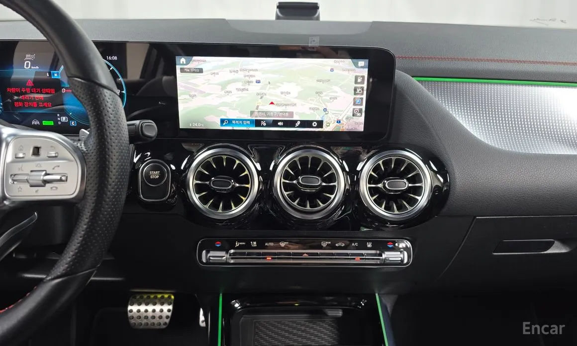 Фото 14 - Mercedes-Benz EQA