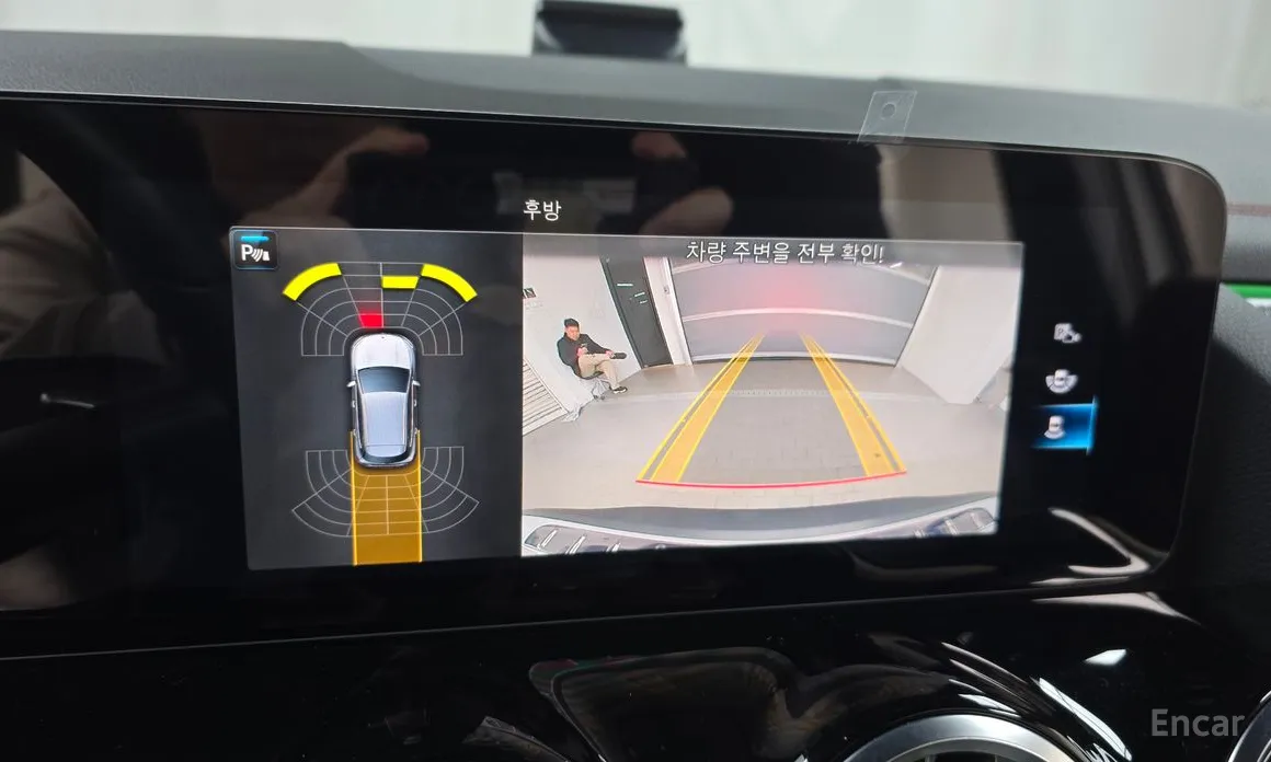 Фото 15 - Mercedes-Benz EQA