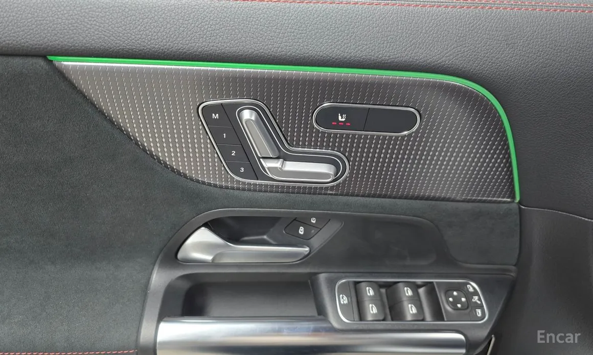 Фото 18 - Mercedes-Benz EQA