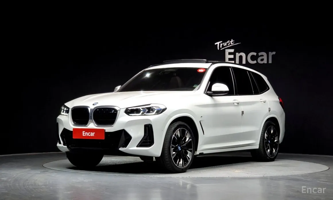 Фото 1 - BMW iX3