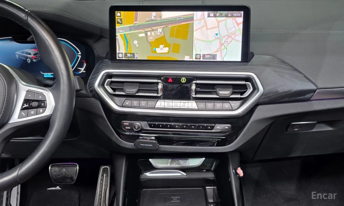 Фото 14 - BMW iX3