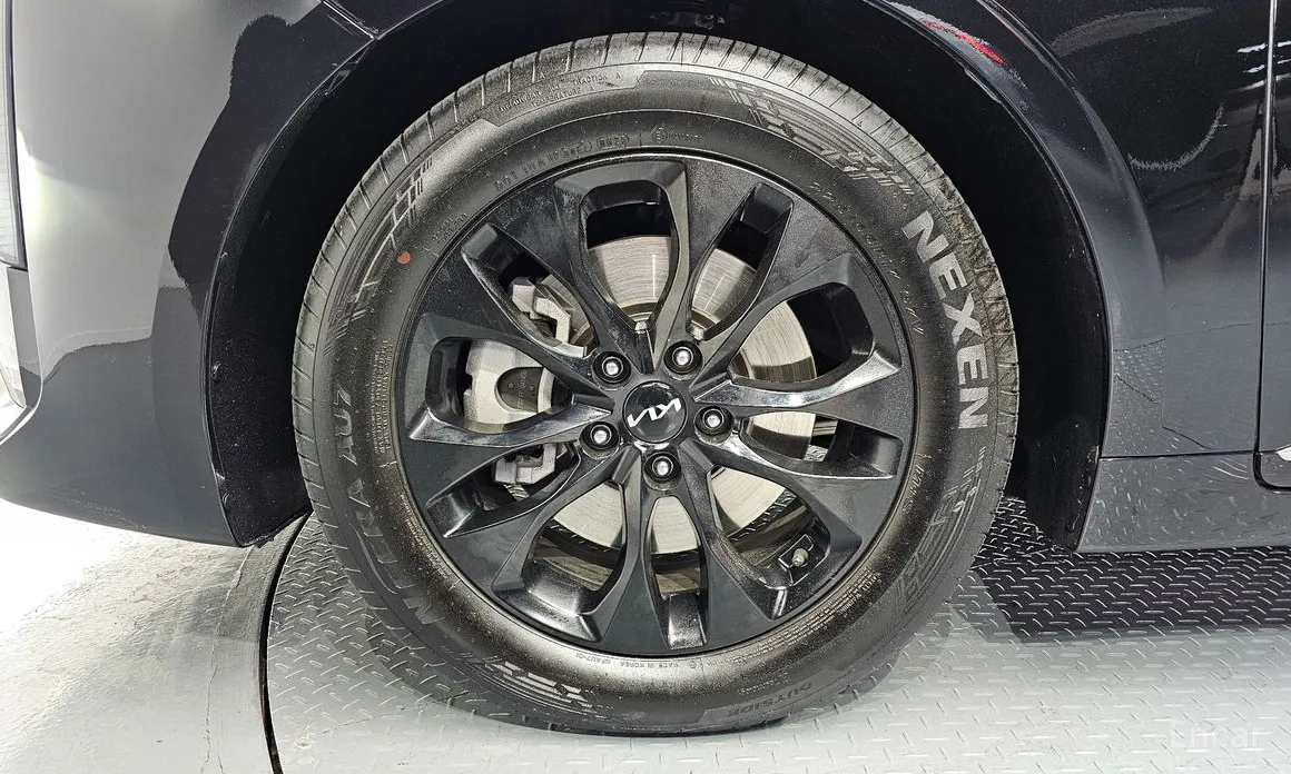 2024 Kia K8