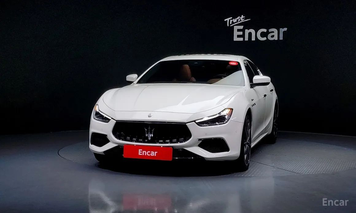 2013 Maserati Ghibli