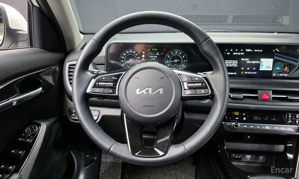 Фото 13 - Kia Seltos