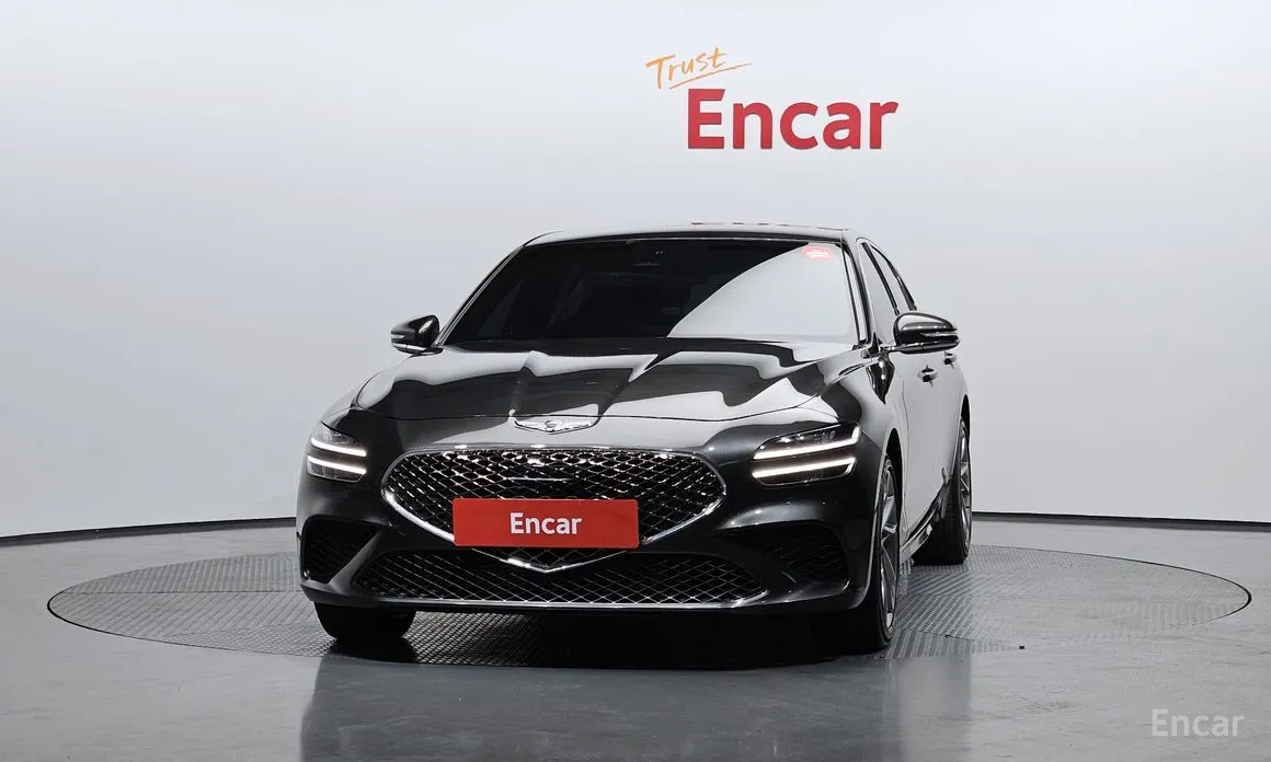 Фото 3 - Genesis G70